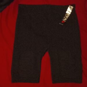 Black stretchy long shorts L/XL